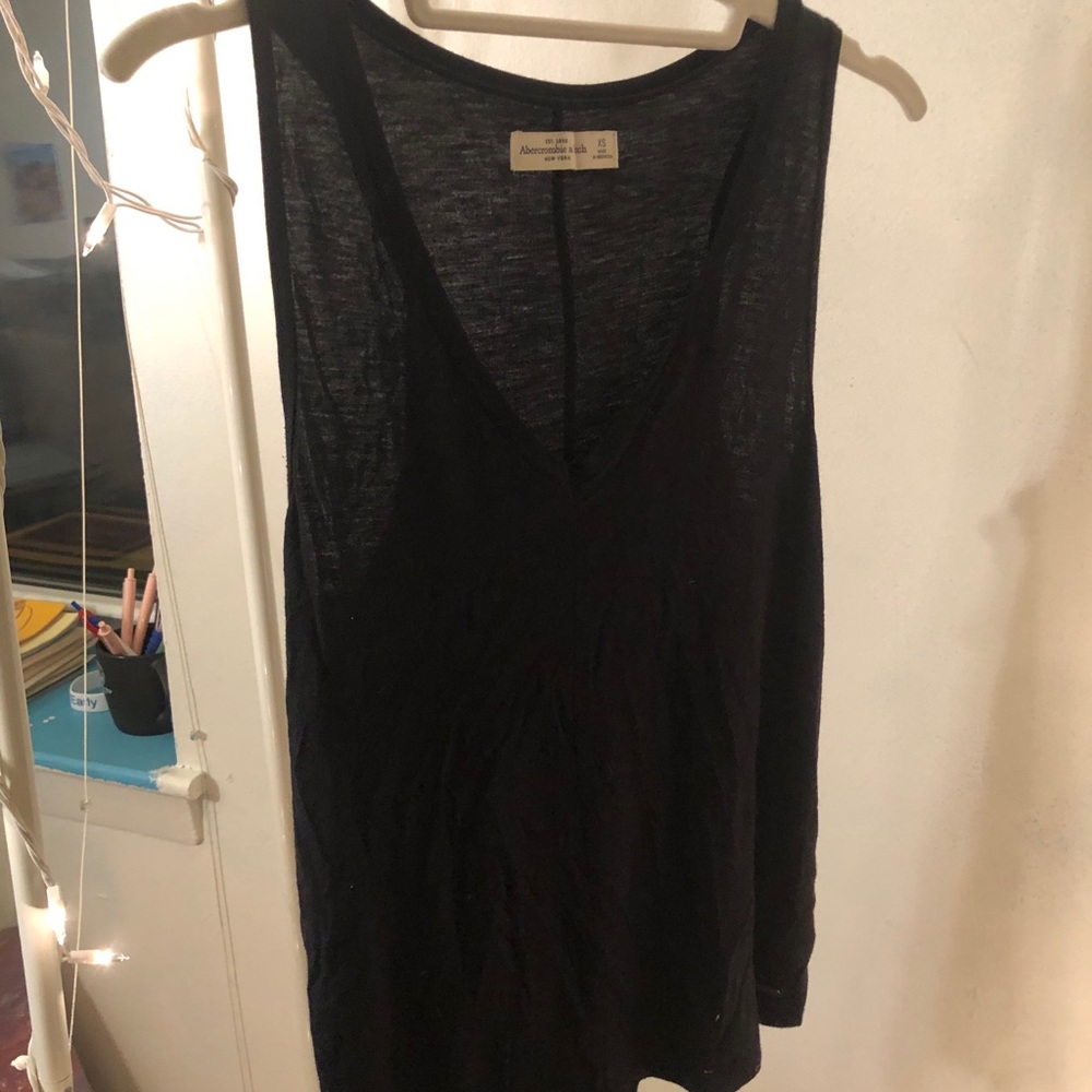 Black Abercrombie and Fitch V-neck tank top!